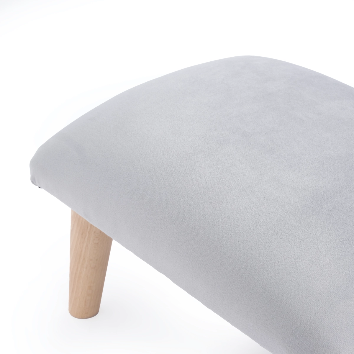 Pouf da toilette grigio, un complemento comodo ed esteticamente gradevole
