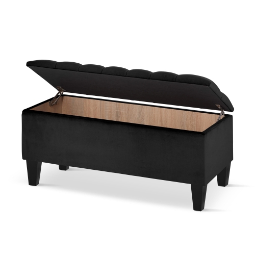 Petto apribile trapuntato nero su gambe nere