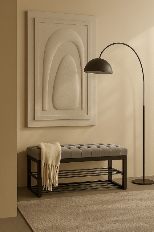 panca per una stanza in stile industriale in grigio e con ripiani in acciaio