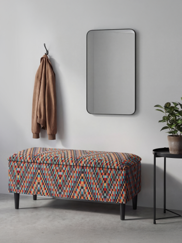 pouf colorato con vano portaoggetti