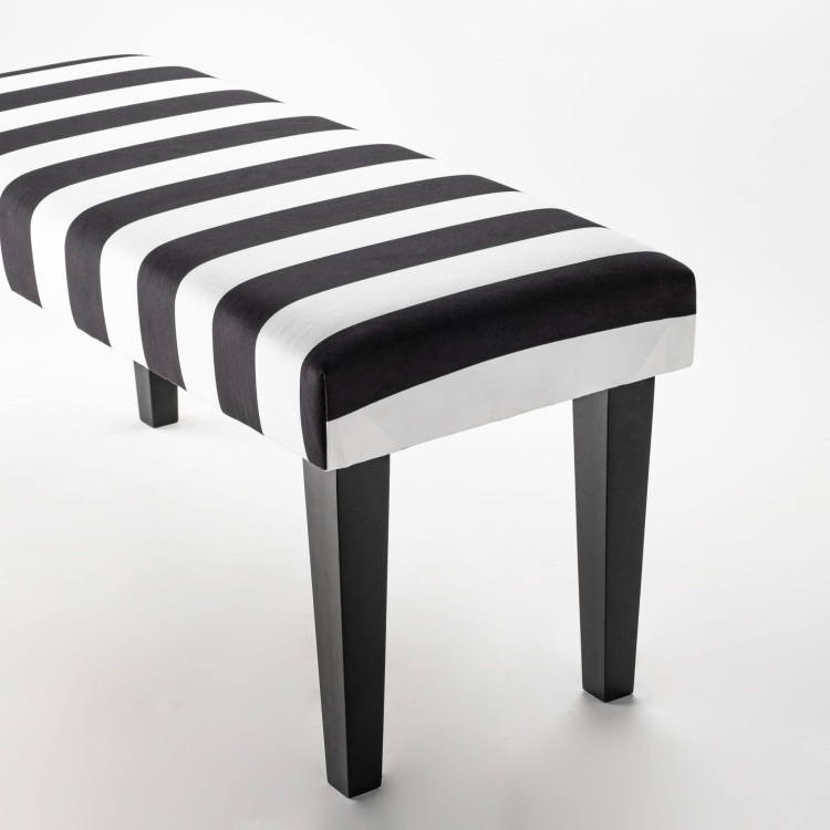Panca a righe bianche e nere con gambe nere