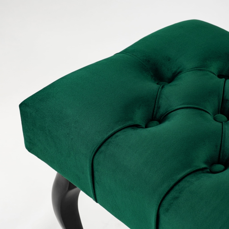 Panca trapuntata verde bottiglia con gambe nere