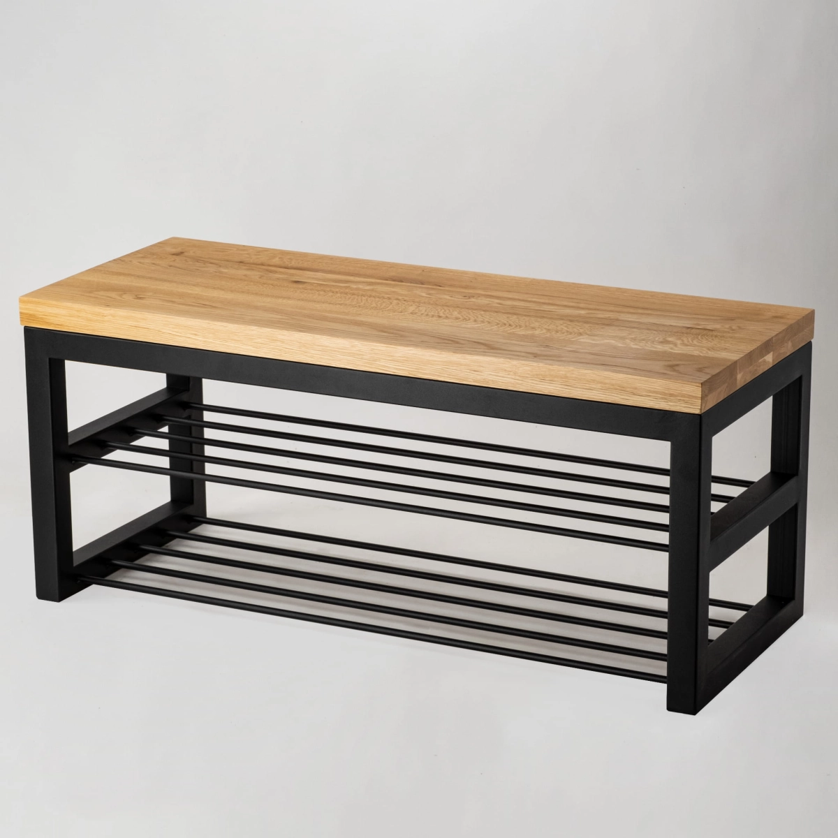 Panca industriale con piano in legno e base in metallo